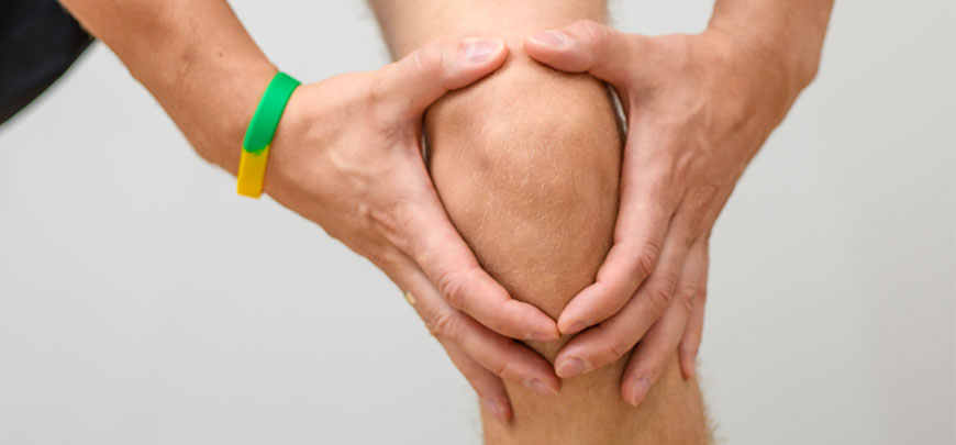 patient needing jumpers knee treatment in Sacramento